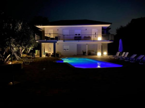 House Aronija with Swimming Pool